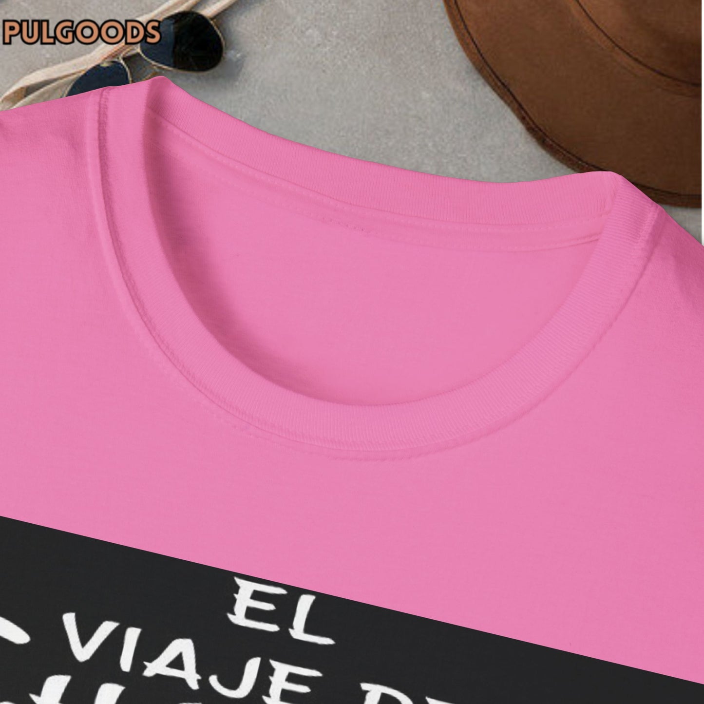 EL VIAJE DE CHALINO Unisex Softstyle T-Shirt